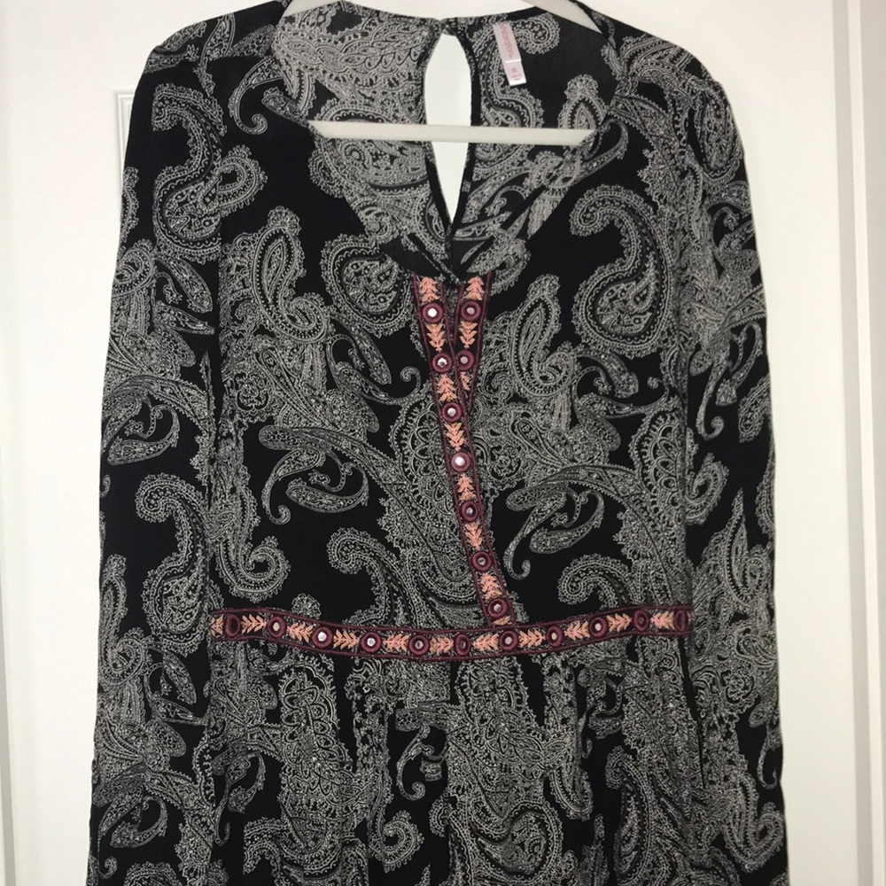 Xhilaration black long sleeve dress